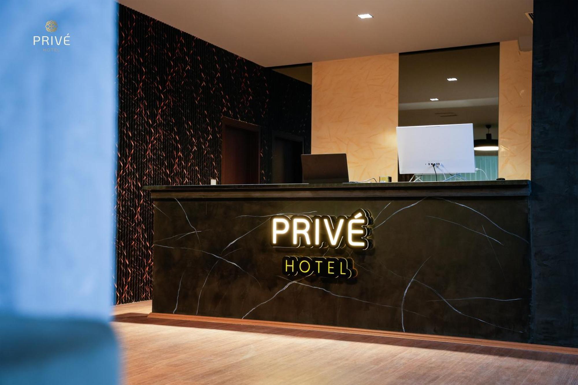 Hotel Prive Печ Экстерьер фото