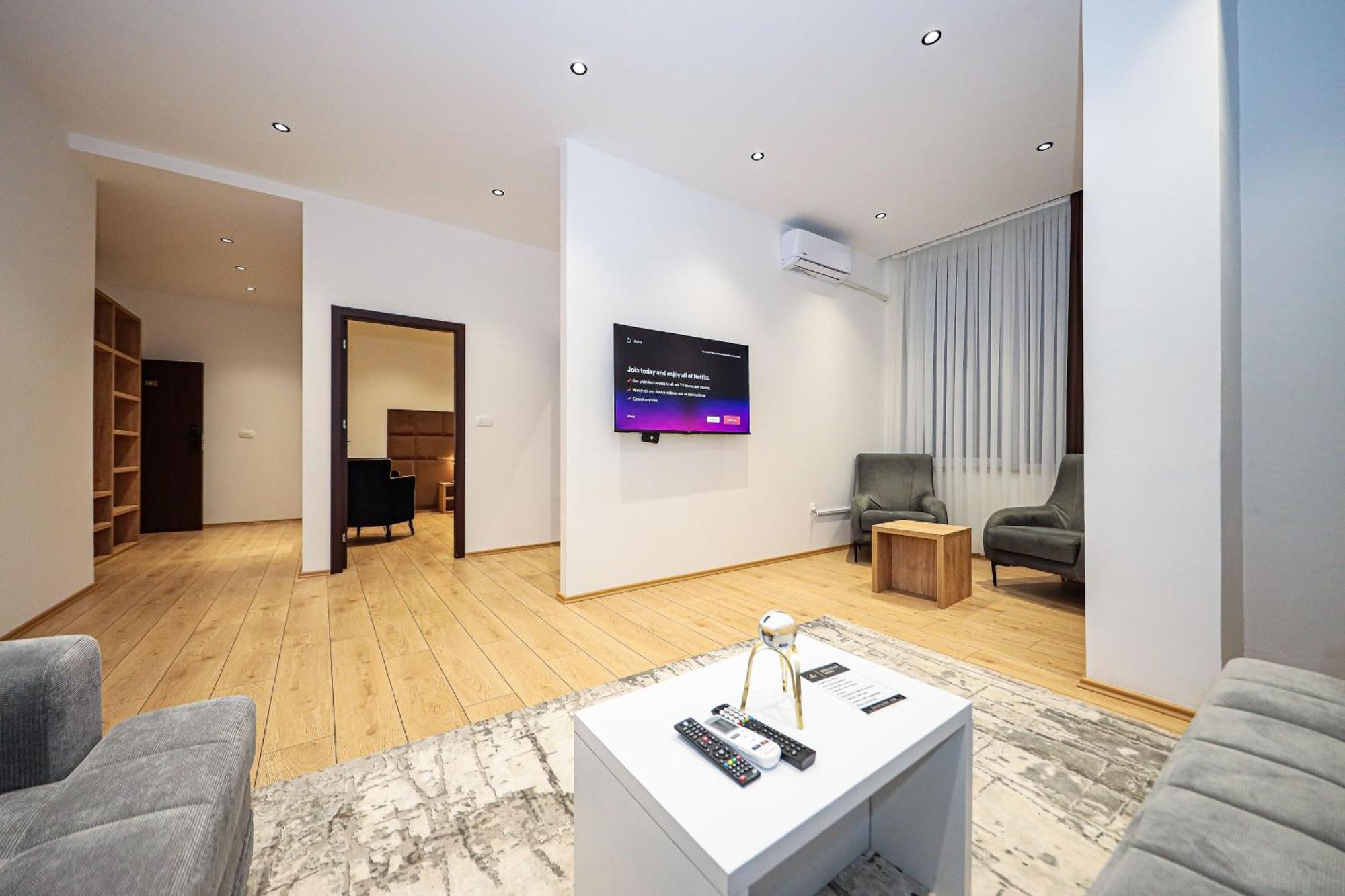 Hotel Prive Печ Экстерьер фото