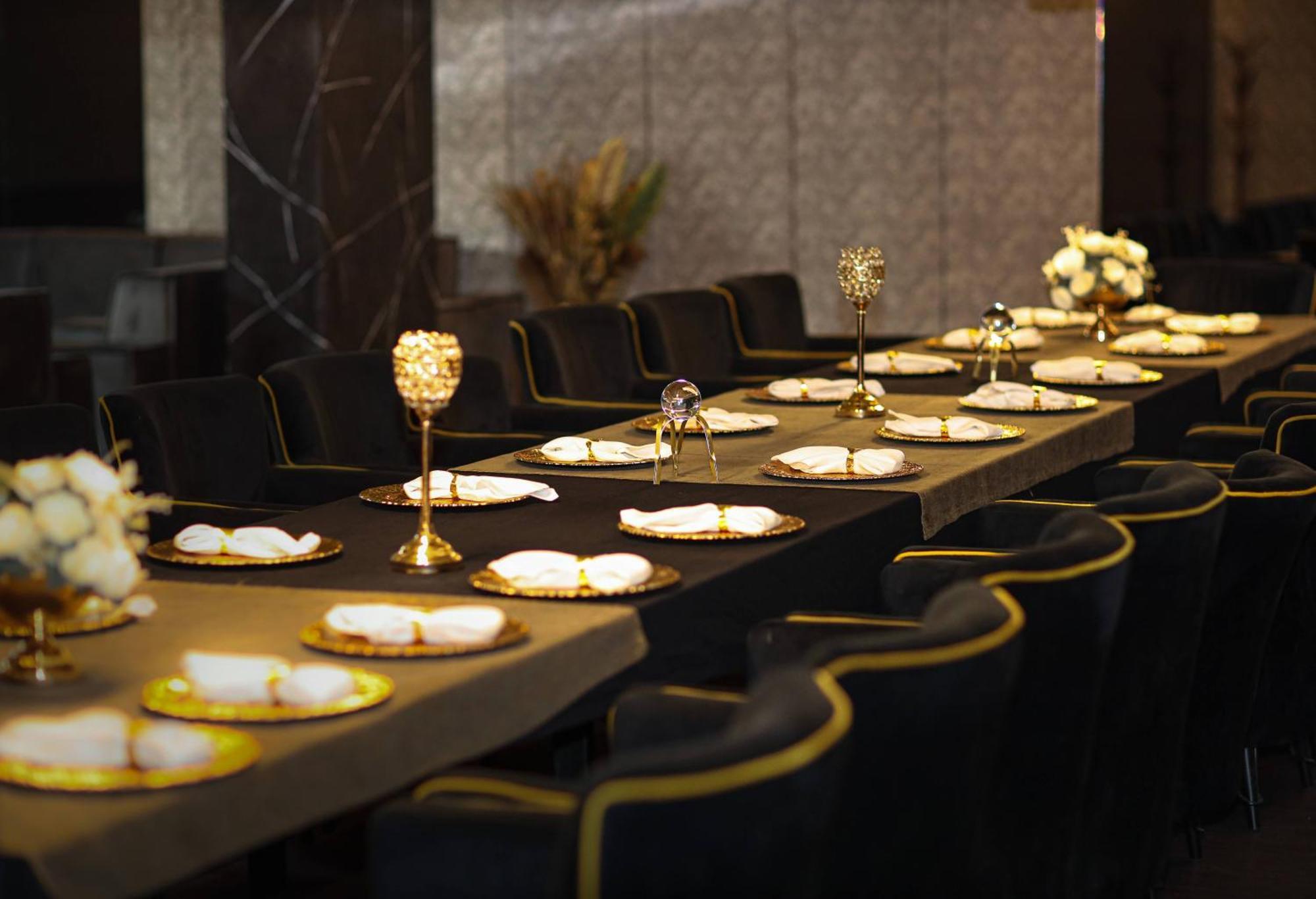 Hotel Prive Печ Экстерьер фото