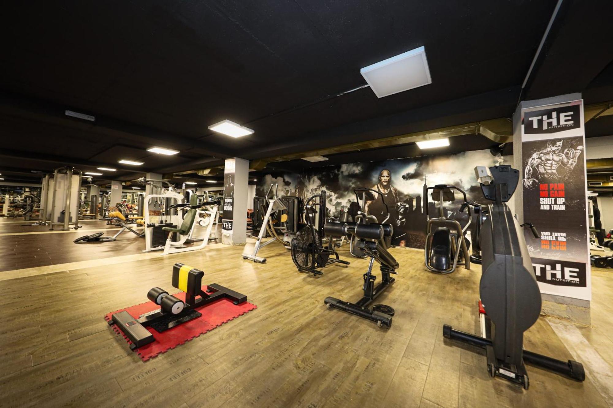 Hotel Prive Печ Экстерьер фото