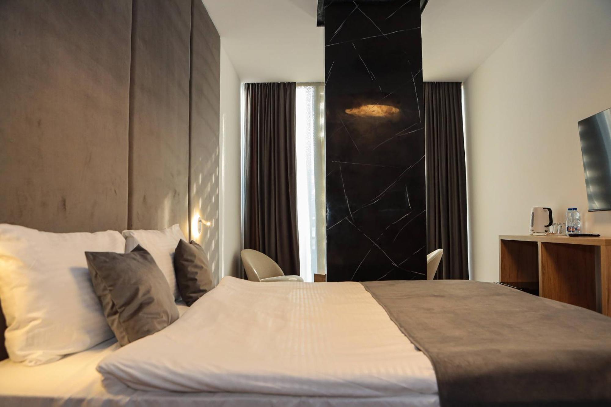 Hotel Prive Печ Экстерьер фото
