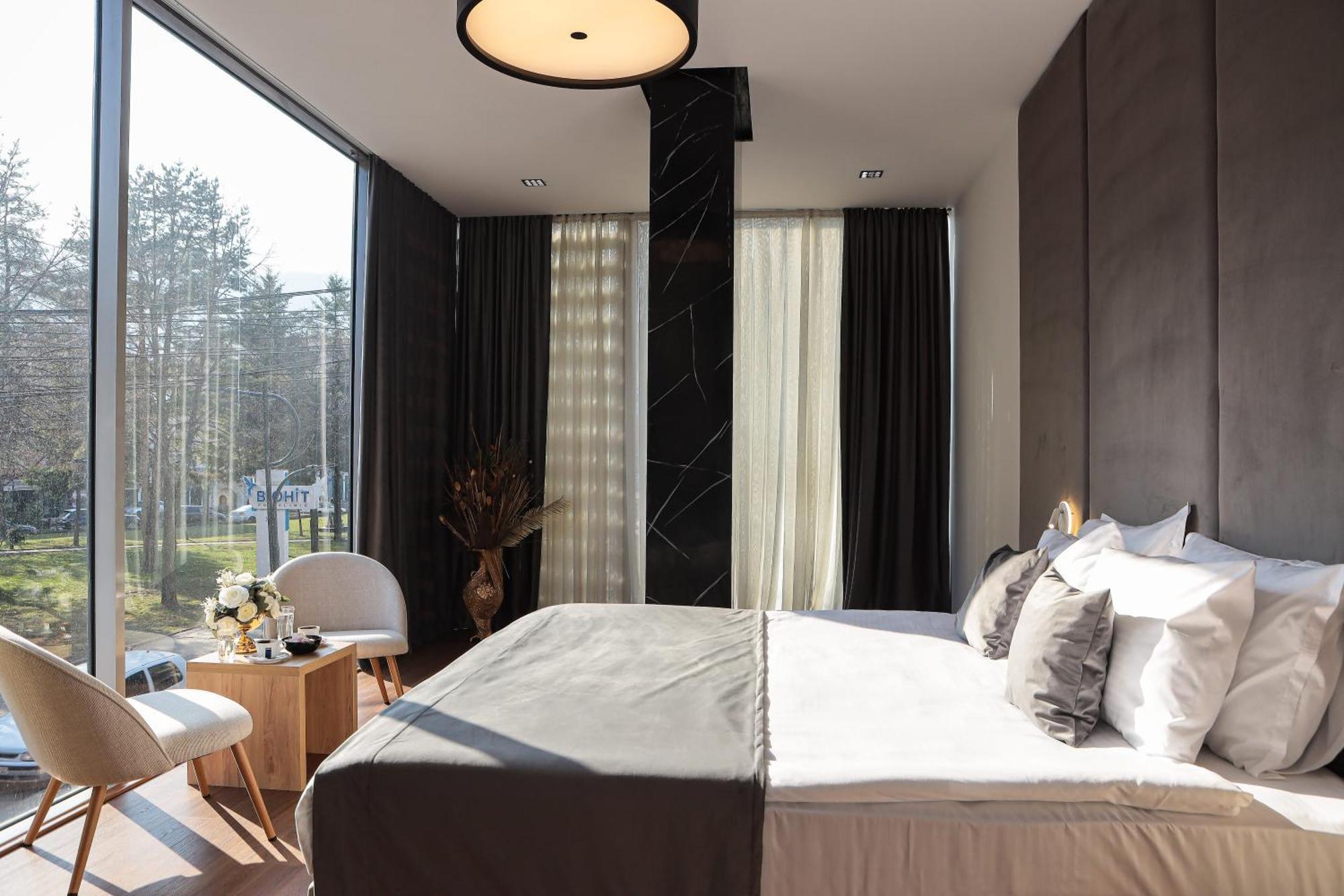 Hotel Prive Печ Экстерьер фото